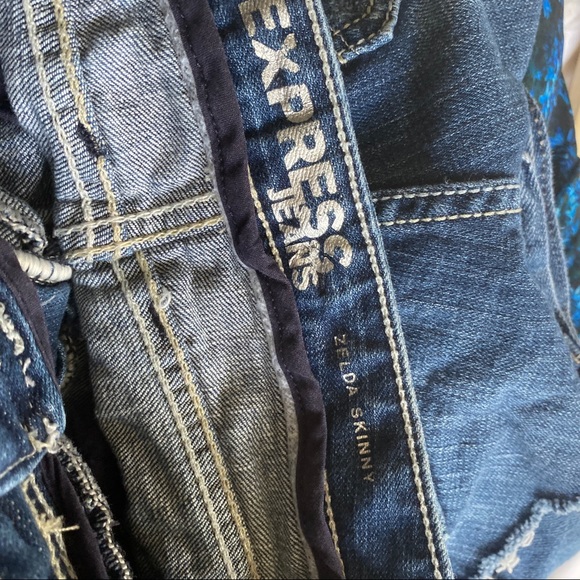Express Jeans Zelda Skinny Cutoff Jean Shorts Distressed Denim size 0 Low Rise - Picture 3 of 7